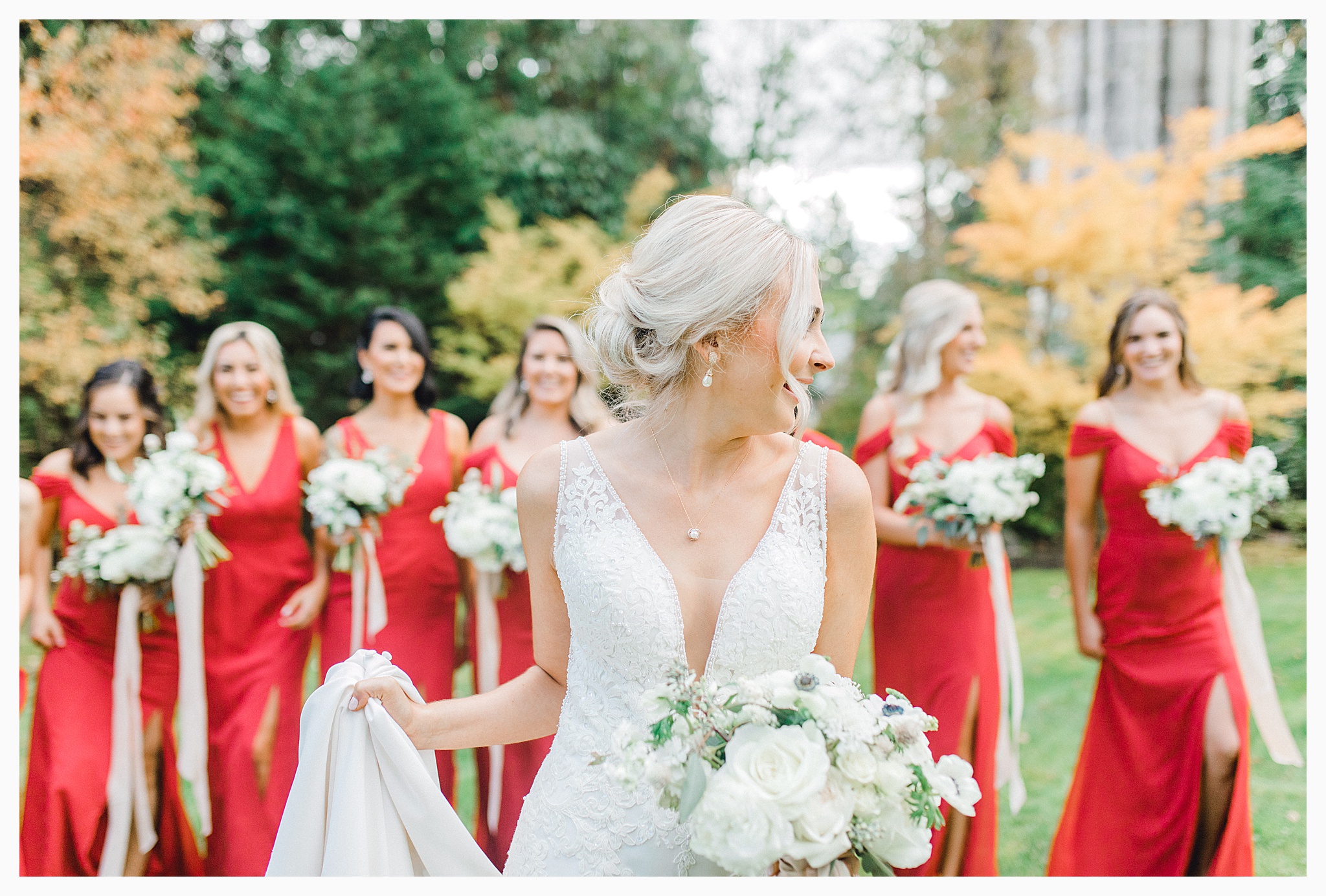 Emma Rose Company Light and Airy Wedding Photographer, Beautiful fall wedding at Rock Creek Gardens Venue in Puyallup, Washington._0053.jpg