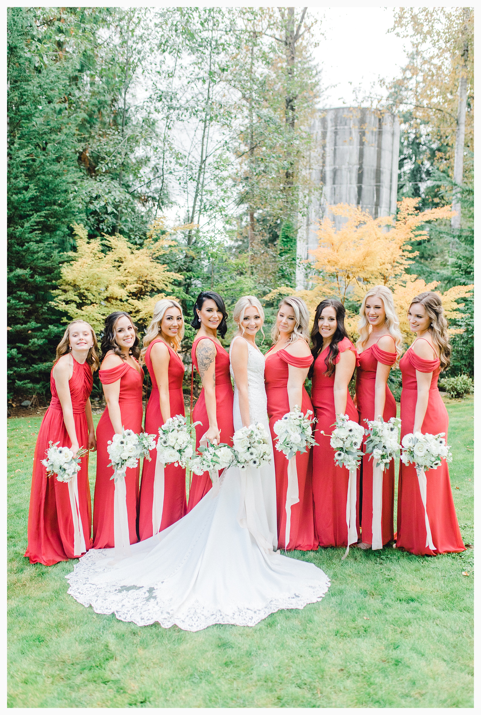 Emma Rose Company Light and Airy Wedding Photographer, Beautiful fall wedding at Rock Creek Gardens Venue in Puyallup, Washington._0052.jpg