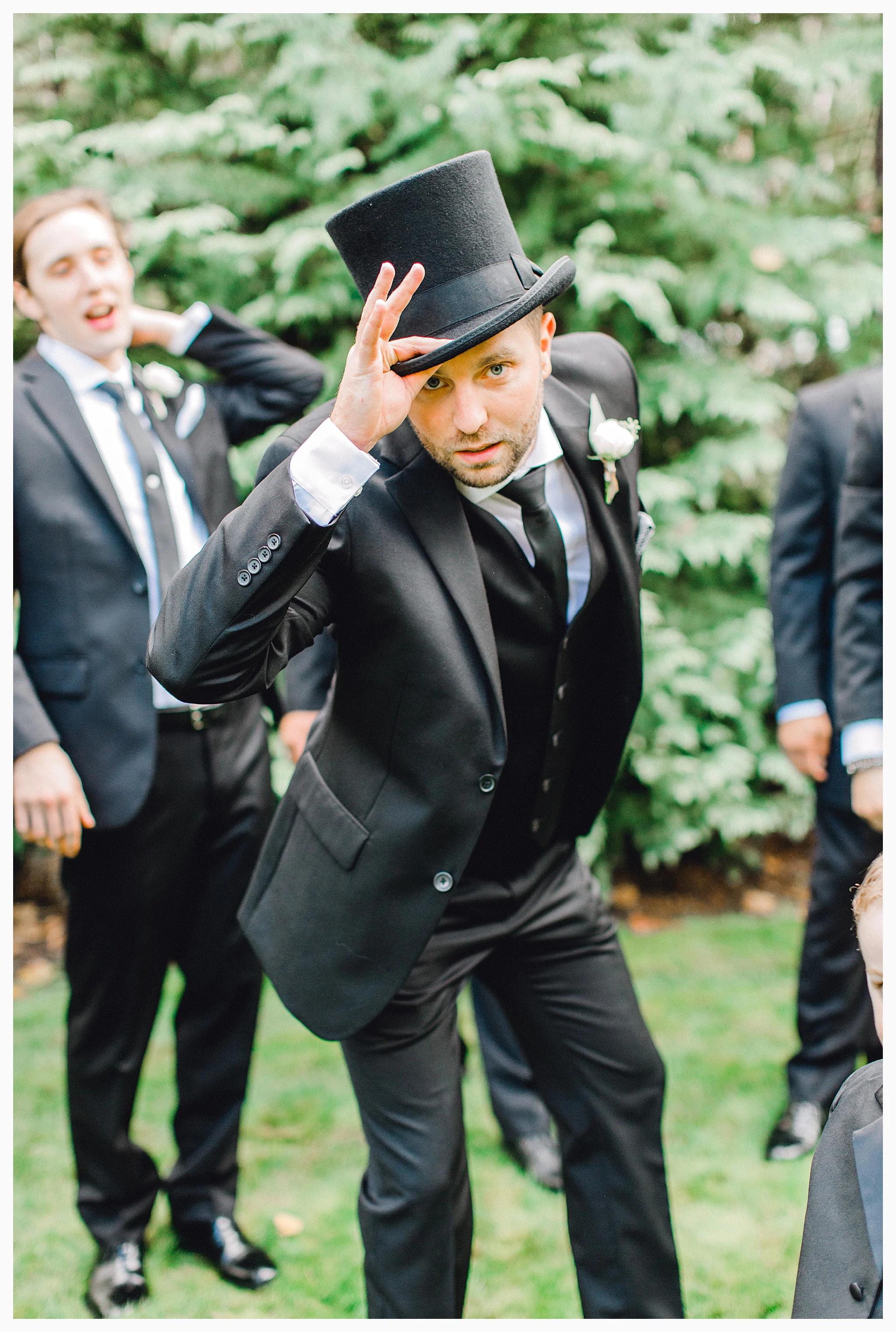 Emma Rose Company Light and Airy Wedding Photographer, Beautiful fall wedding at Rock Creek Gardens Venue in Puyallup, Washington._0057.jpg
