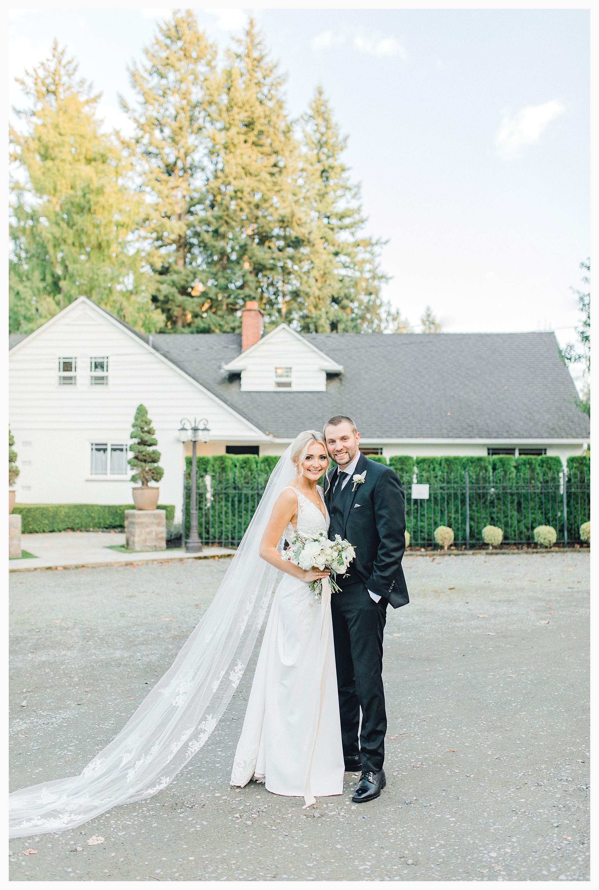 Emma Rose Company Light and Airy Wedding Photographer, Beautiful fall wedding at Rock Creek Gardens Venue in Puyallup, Washington._0086.jpg