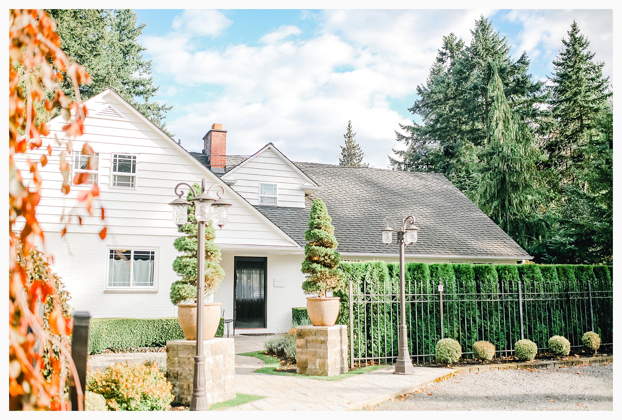 Emma Rose Company Light and Airy Wedding Photographer, Beautiful fall wedding at Rock Creek Gardens Venue in Puyallup, Washington._0136.jpg