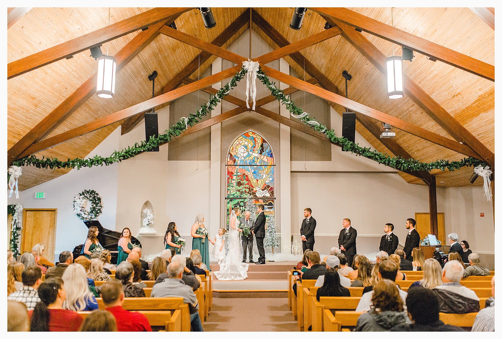 Tillamook Oregon Winter Wedding, Emma Rose Company, Pacific Northwest Winter Wedding, Light and Airy Photography Fine Art_0082.jpg