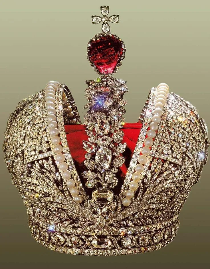 The Russian Imperial Crown is adorned with a red 398.72 carat spinel gemstone. 