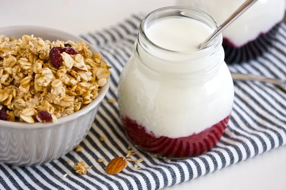 FRUIT BOTTOM YOGURT for Simplebites.net