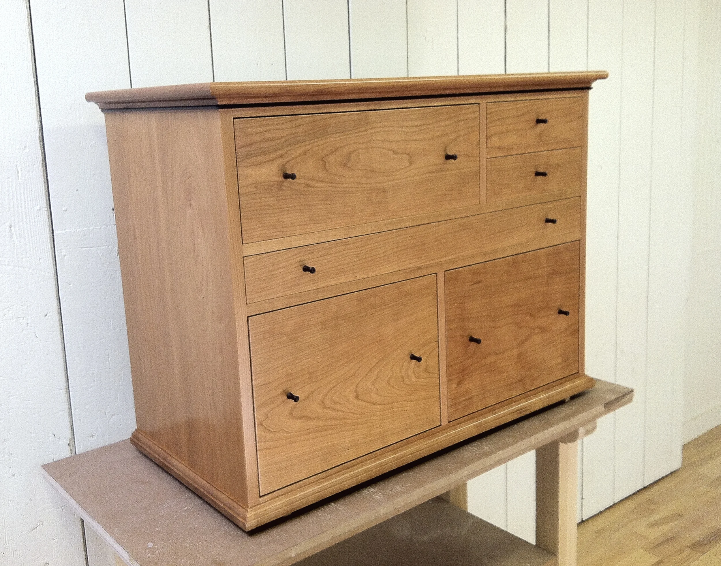 dresser_IMG_4019-fix.jpg