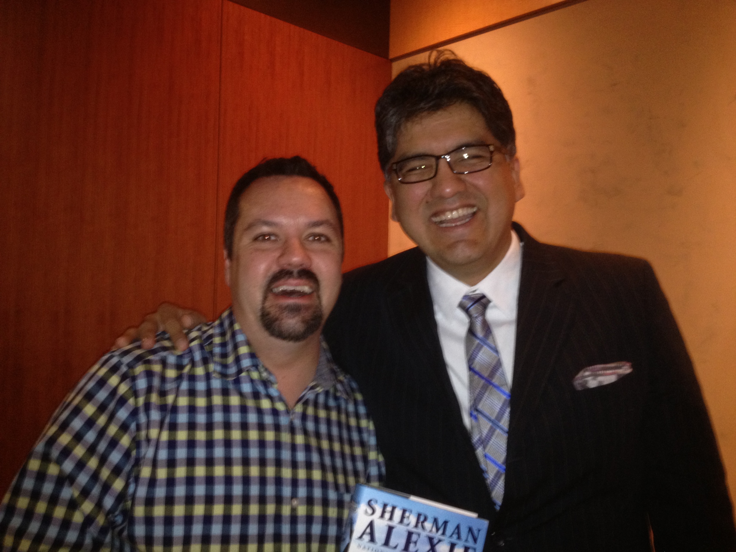  Kevin with National Book Award winner Sherman Alexie in Seattle. Alexie confessed that true crime is among his favorite genres to read when he's not writing (no word on if he's picked up a Flynn/Lavoie tome). 