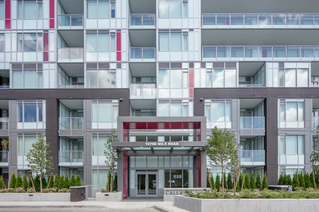 Front Entry.jpg