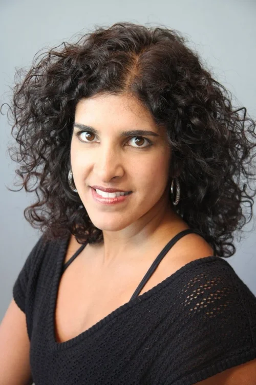 Zeena Dhalla Headshot.jpg
