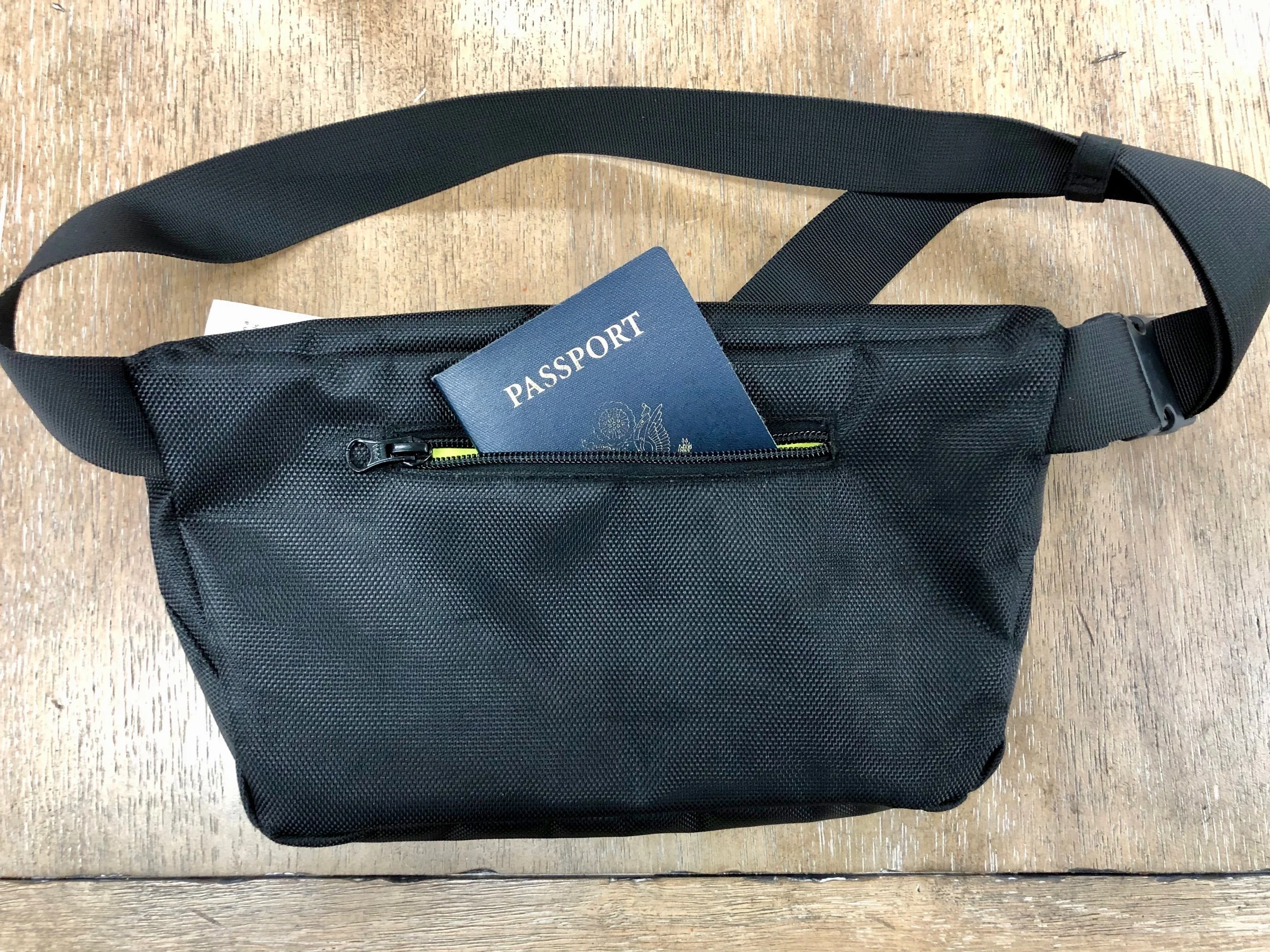We almost missed this secret pocket. It’s perfect for a passport and it’s on the back side of the bag, close to the body.