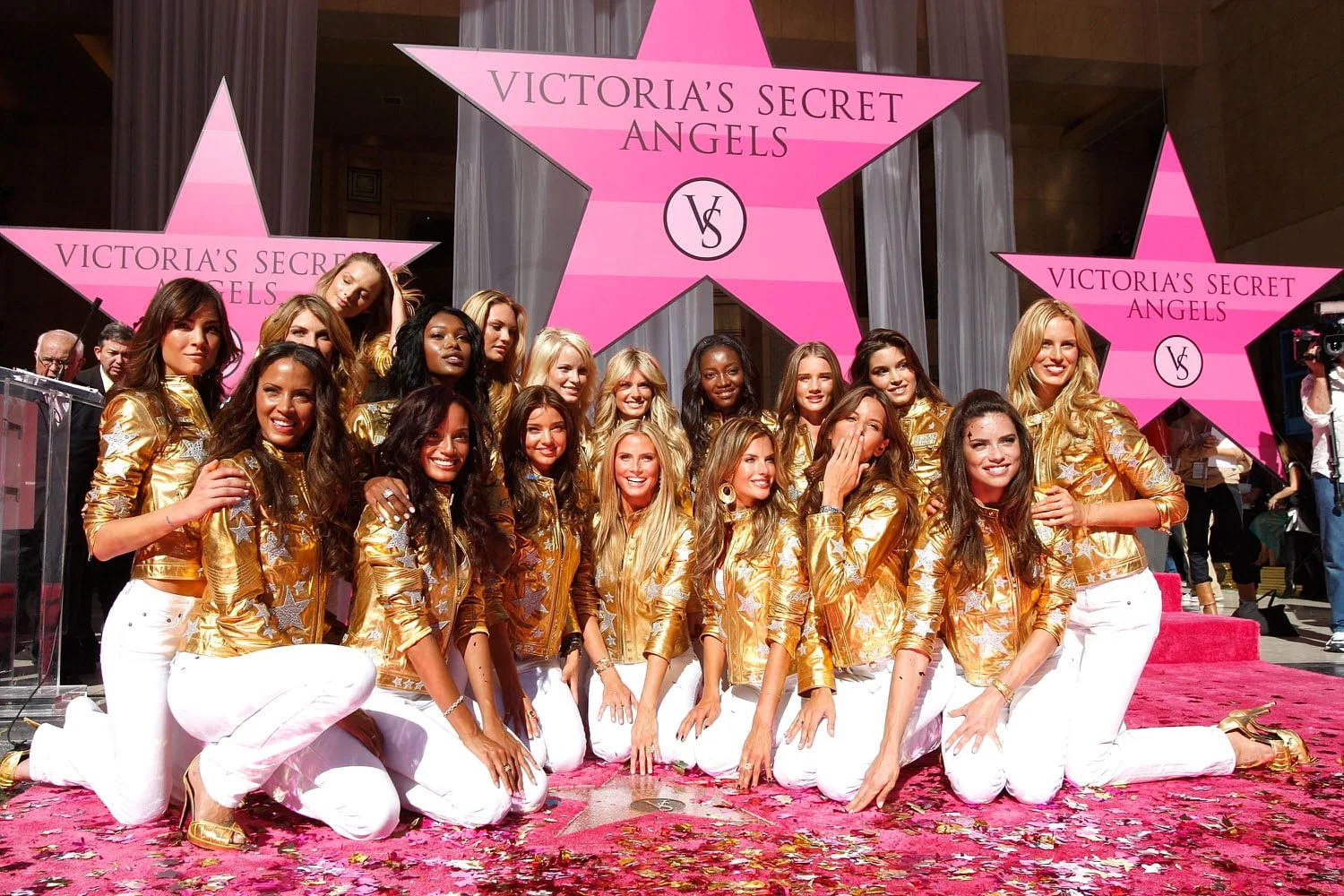 VICTORIA'S SECRET