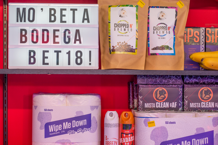 BETA--fr--sam-aiken046_web.png