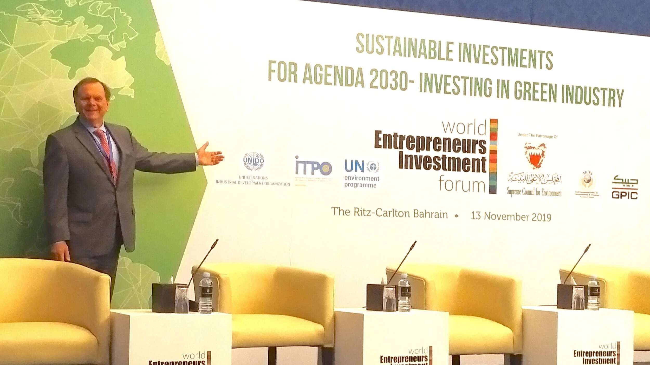 Terry tamminen at the arab annual investors summit/world entrepreneurs investment forum.