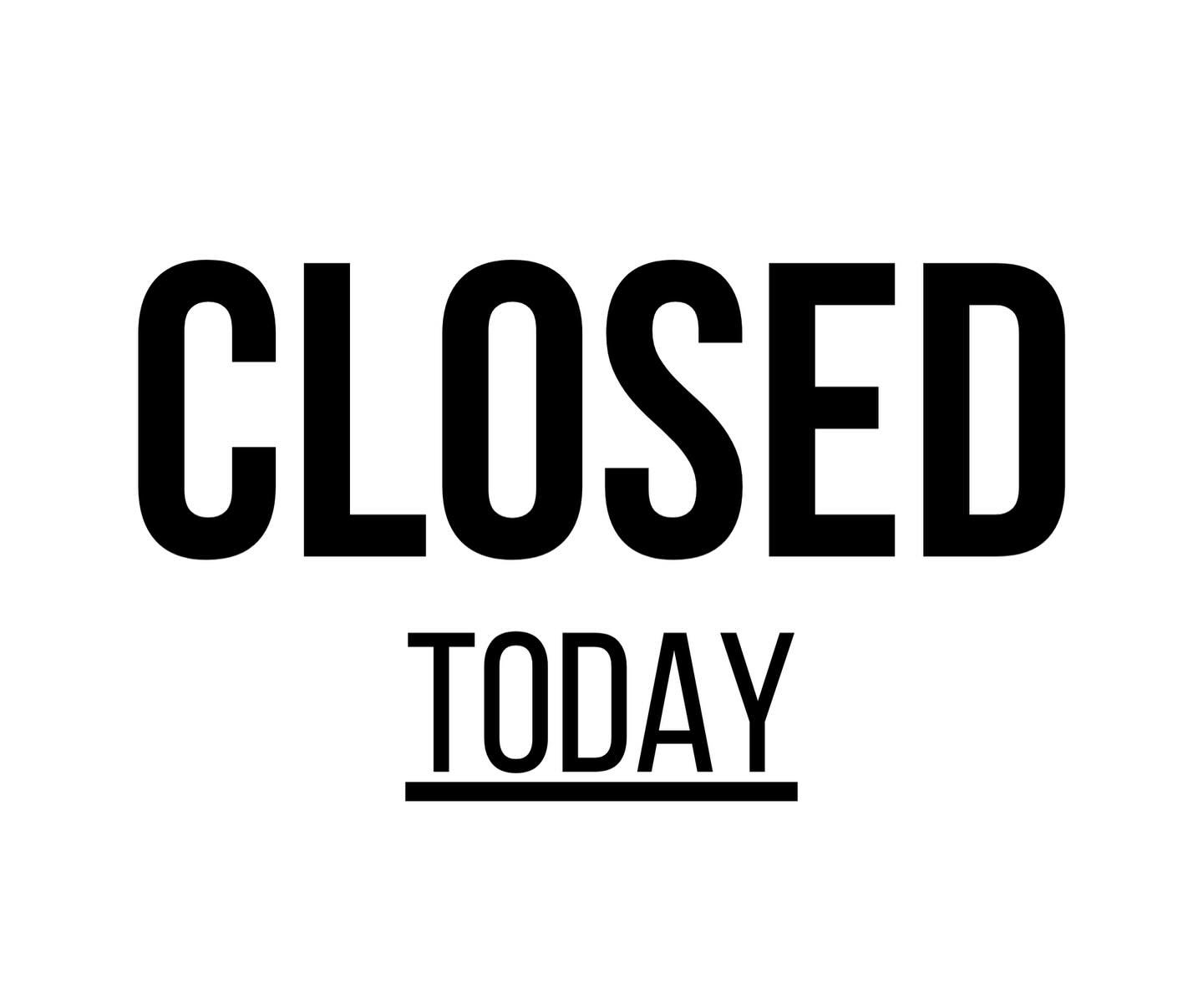 We will be closed today, Sunday January 25, and reopen Tuesday January 27. See you later this week 🐠🐟🐠