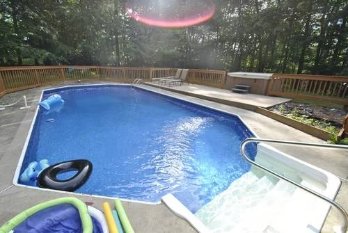 Hot Tubs HOT, WET, CLEAN, & ENCLOSED