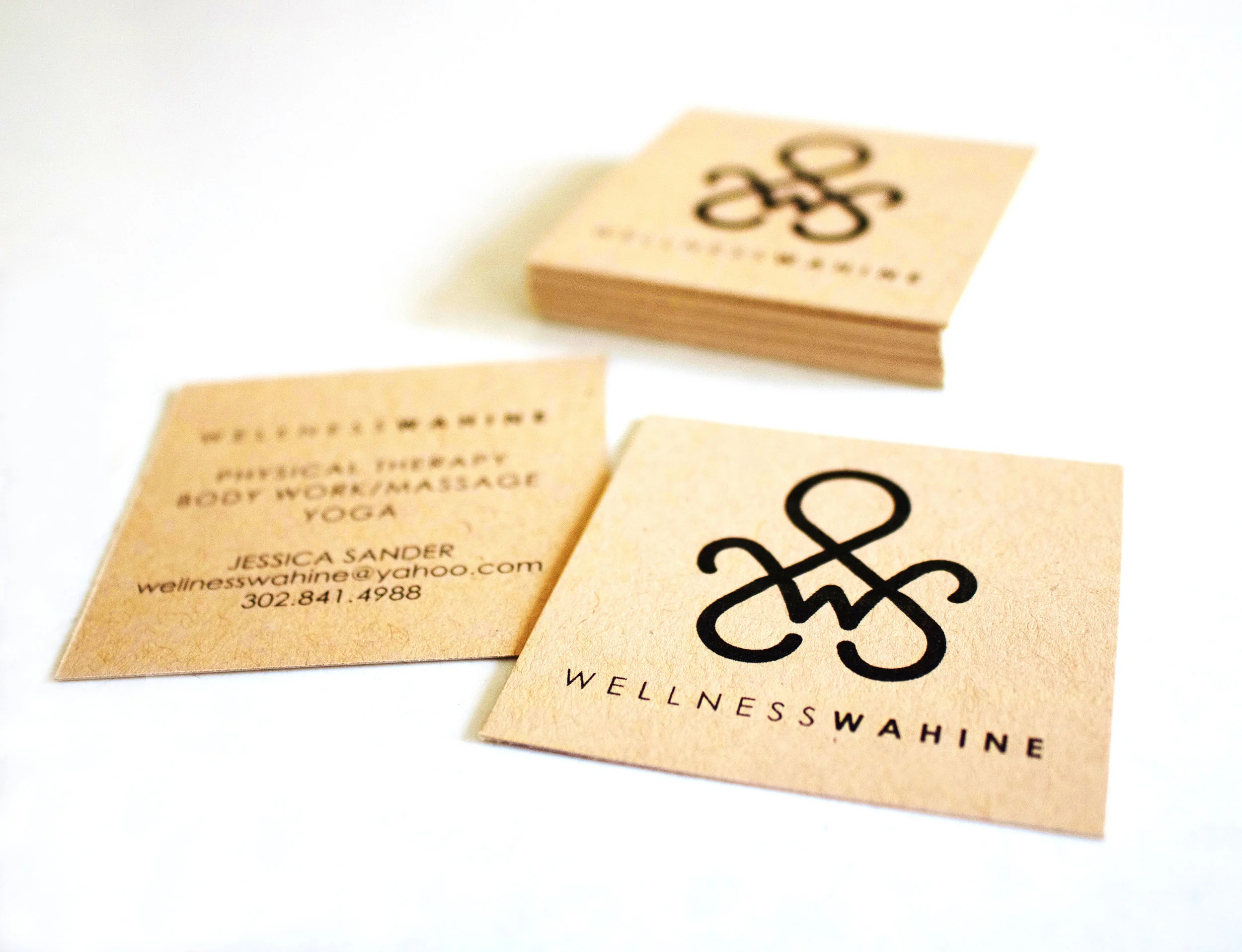 Wellness Wahine-bus card-1.jpg