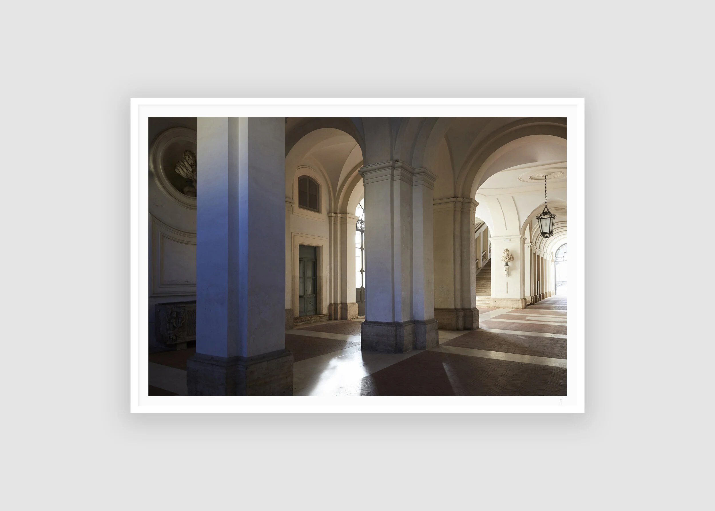 INDIGLO CREAM_whiteframe_grey.jpg