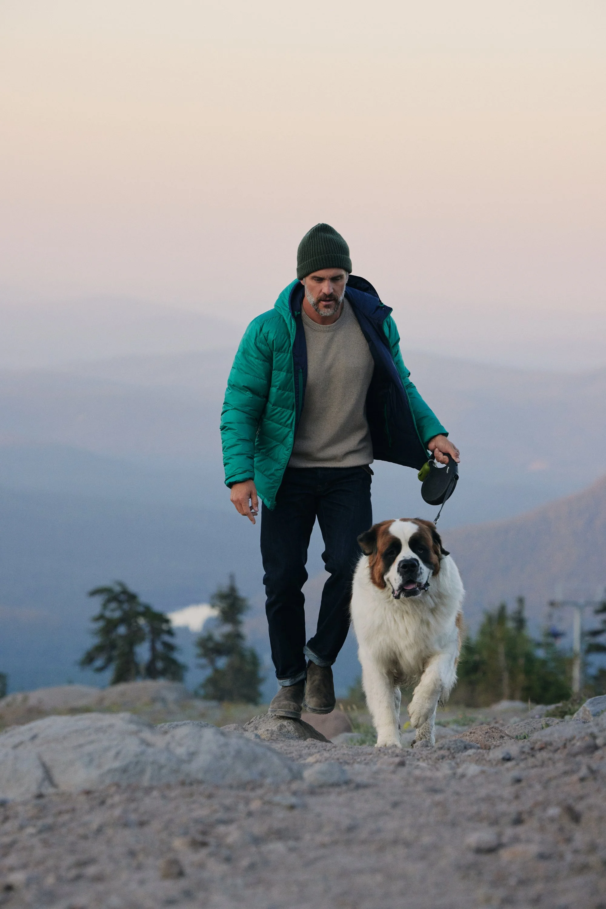 OUTERKNOWN_timberline_wintercampaign_(glenallsop)_002.JPG