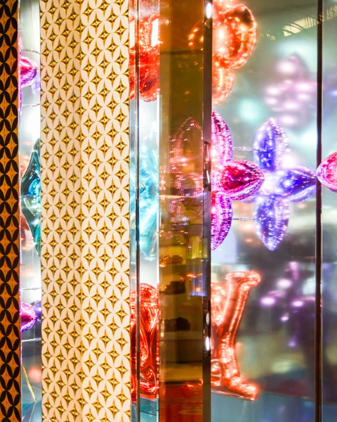 Las Vegas. Louis Vuitton Window Reflection #2