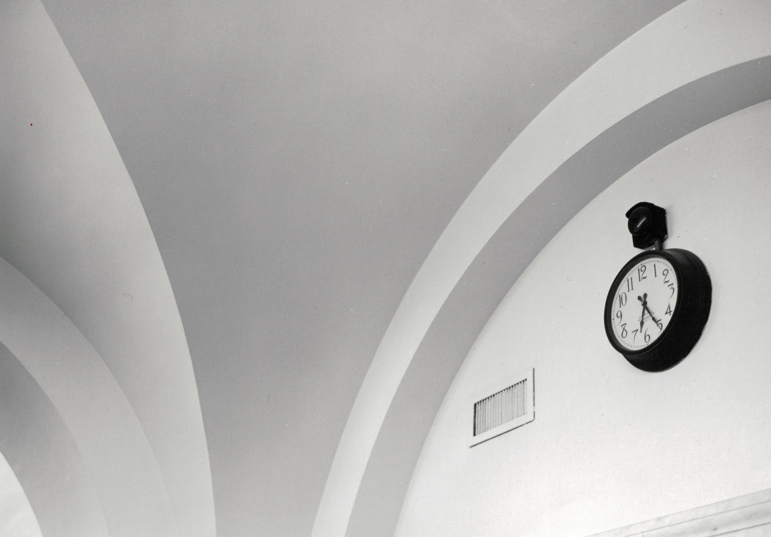 Clock.jpg