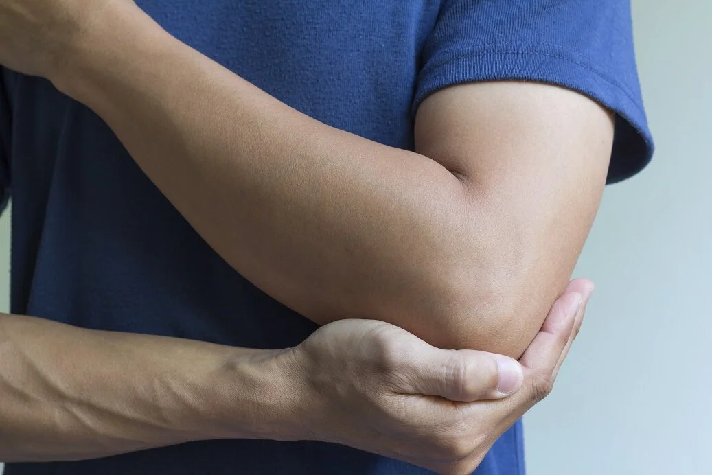 Elbow bone fracture