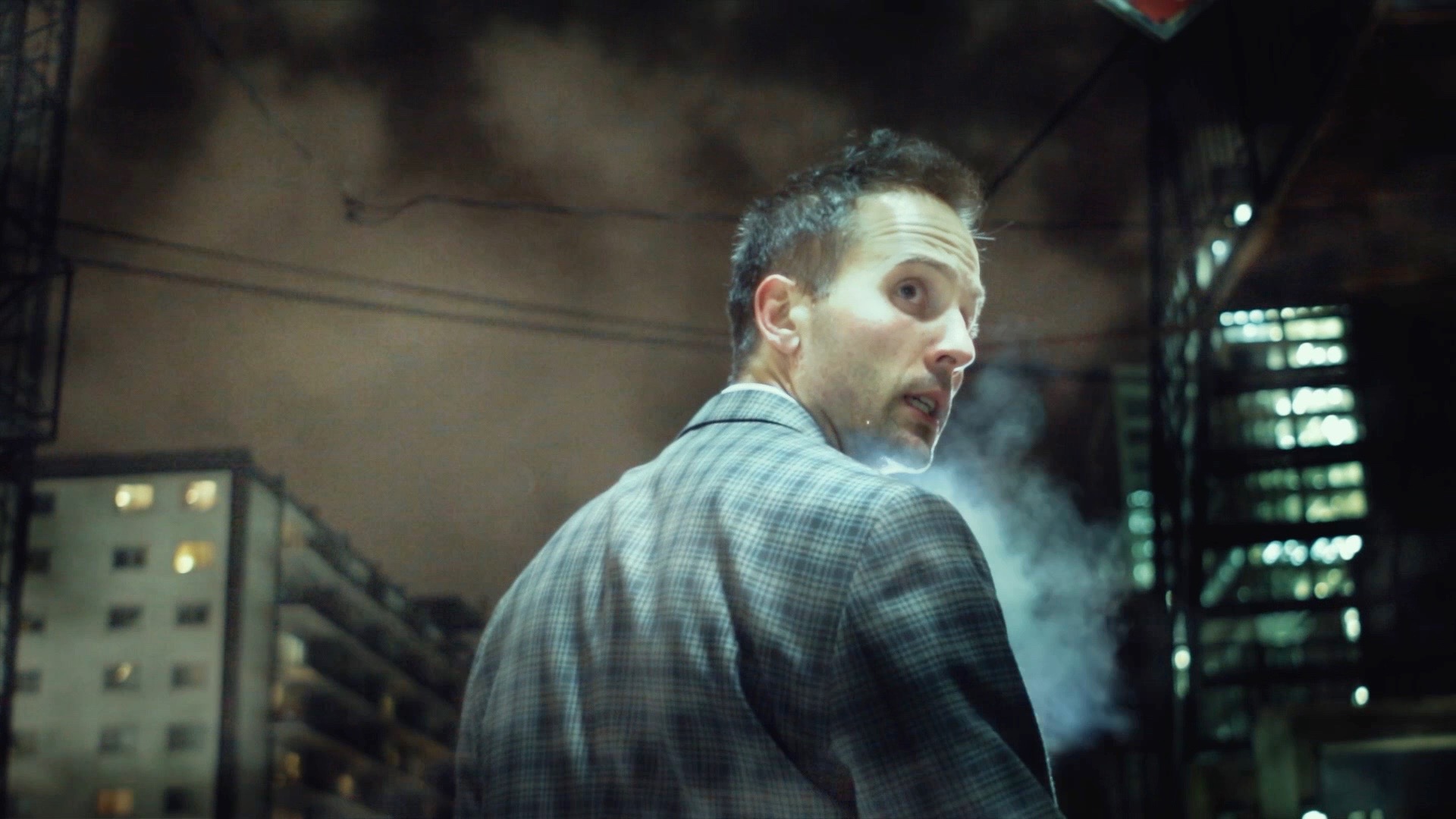 Entanglement (6:59) Jason Dahl A man on a mission to save the world, must convince a jaded detective to help him.