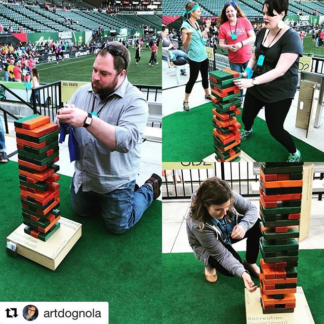 Fun times at The World Domination Summit opening party last night. Thanks for playing @artdognola! 
#Repost @artdognola with @get_repost
・・・
Jenga! Field Day opening party at #wds2018 #providencepark #fridaynightlights #giantjenga