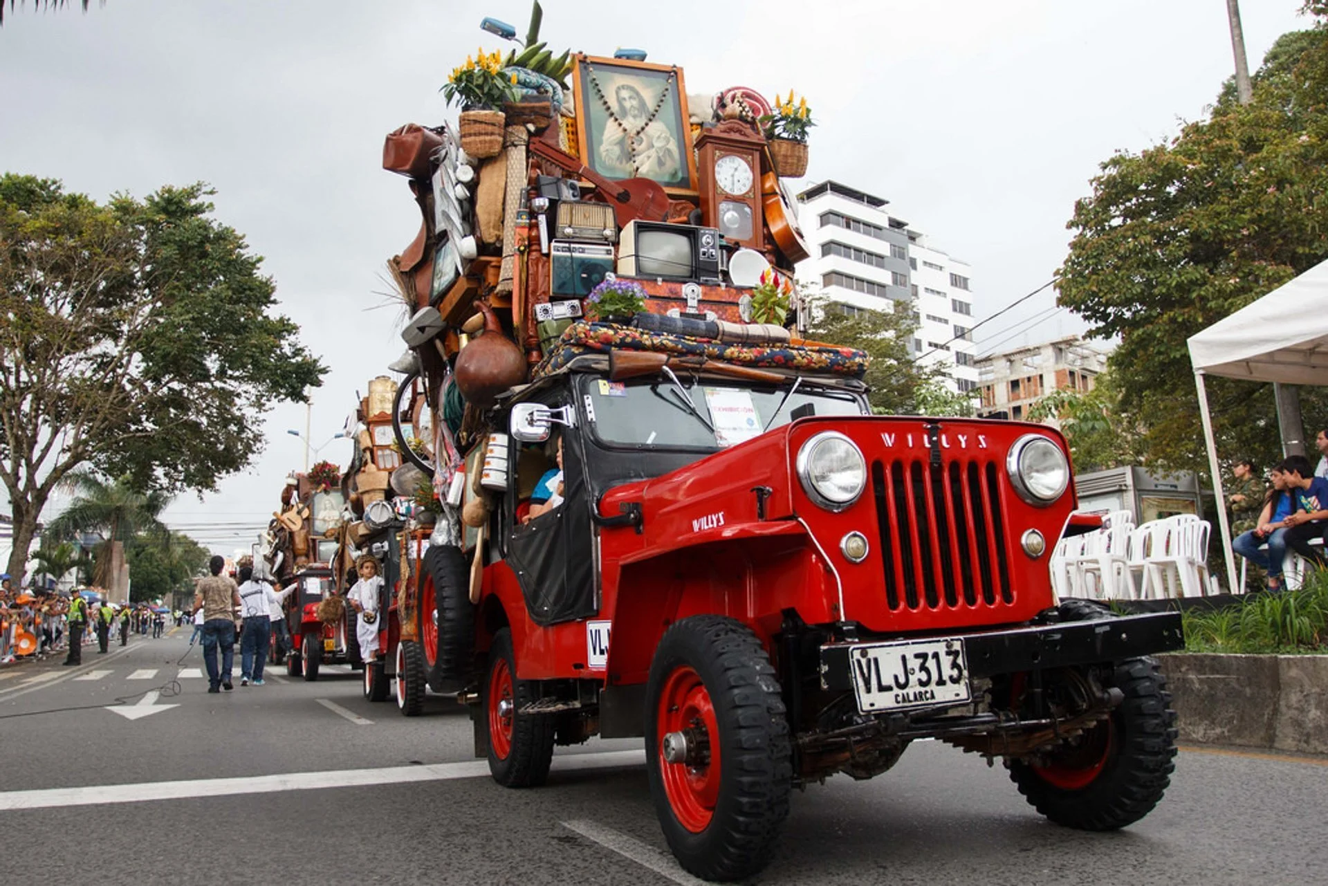 colombia-yipao-parade.jpg