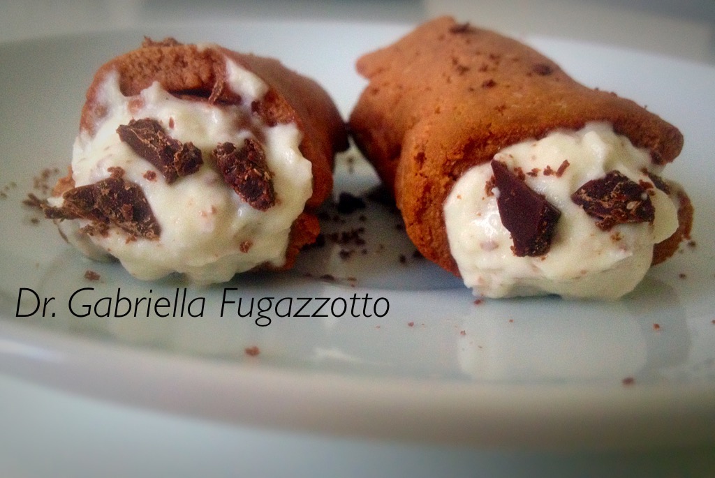 cannoli siciliani-crudisti.jpg