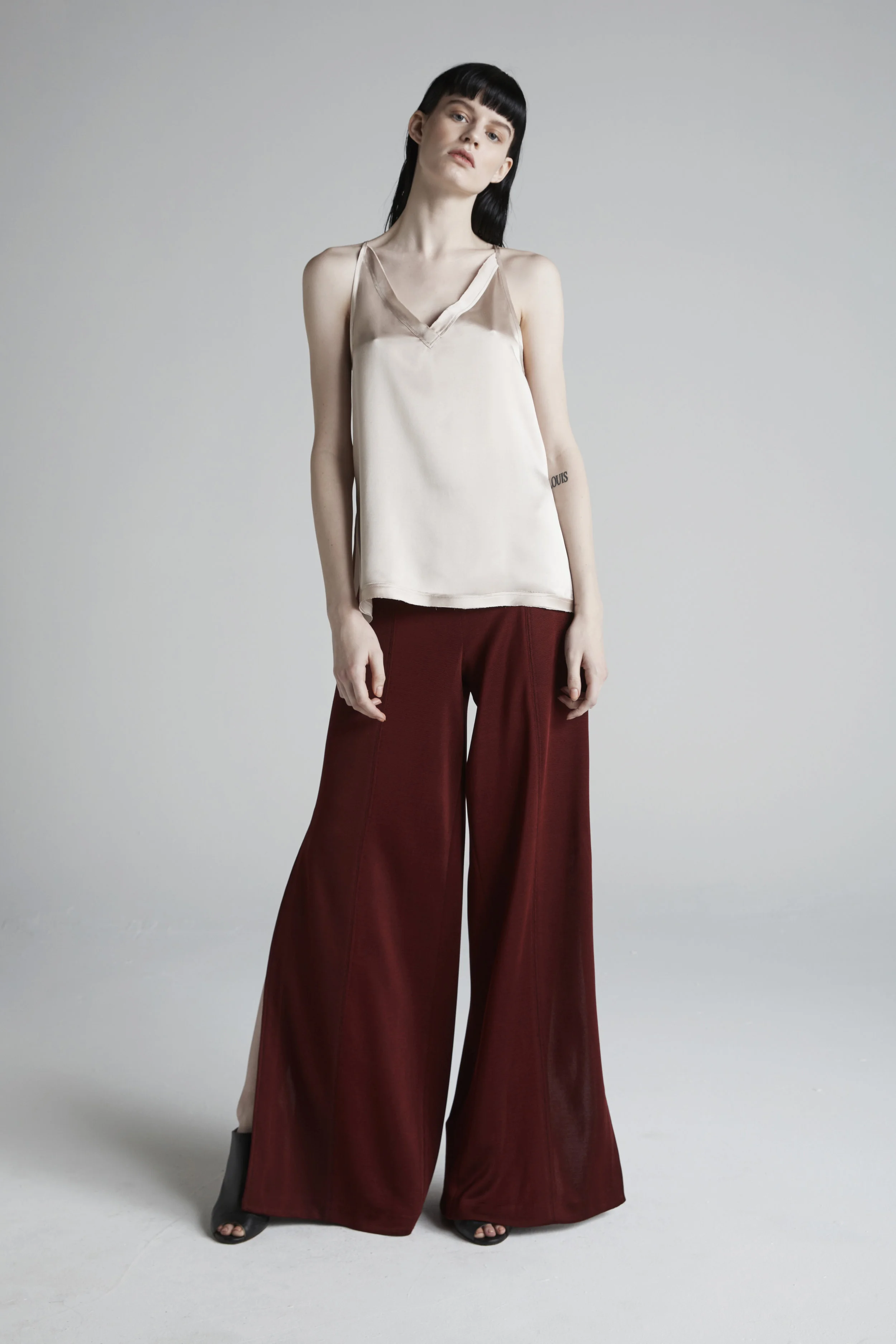 180423-JacintaJames-LOOKBOOK-56-1702EDITED.jpg