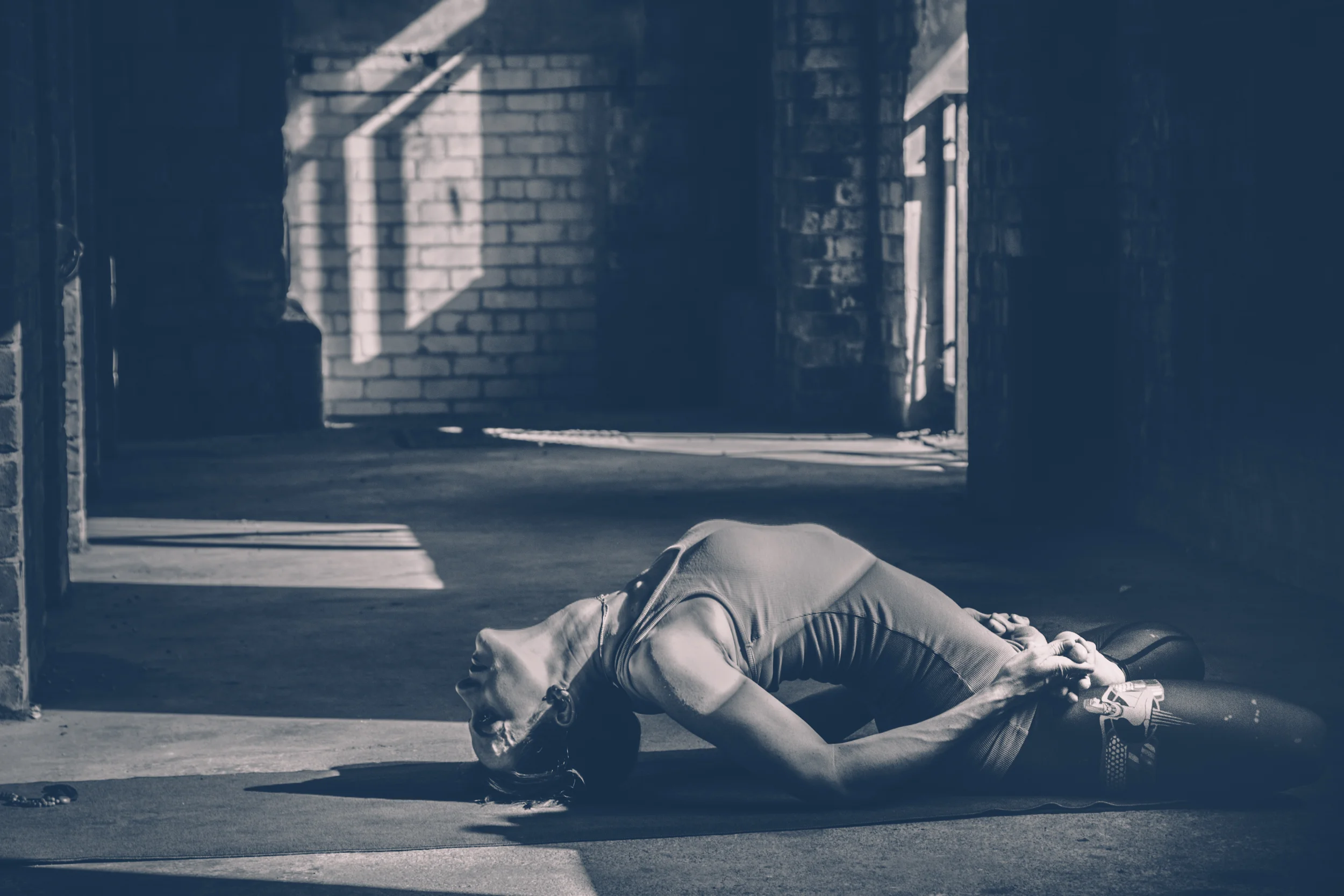 00001 7372 Matsyasana uncropped.jpg