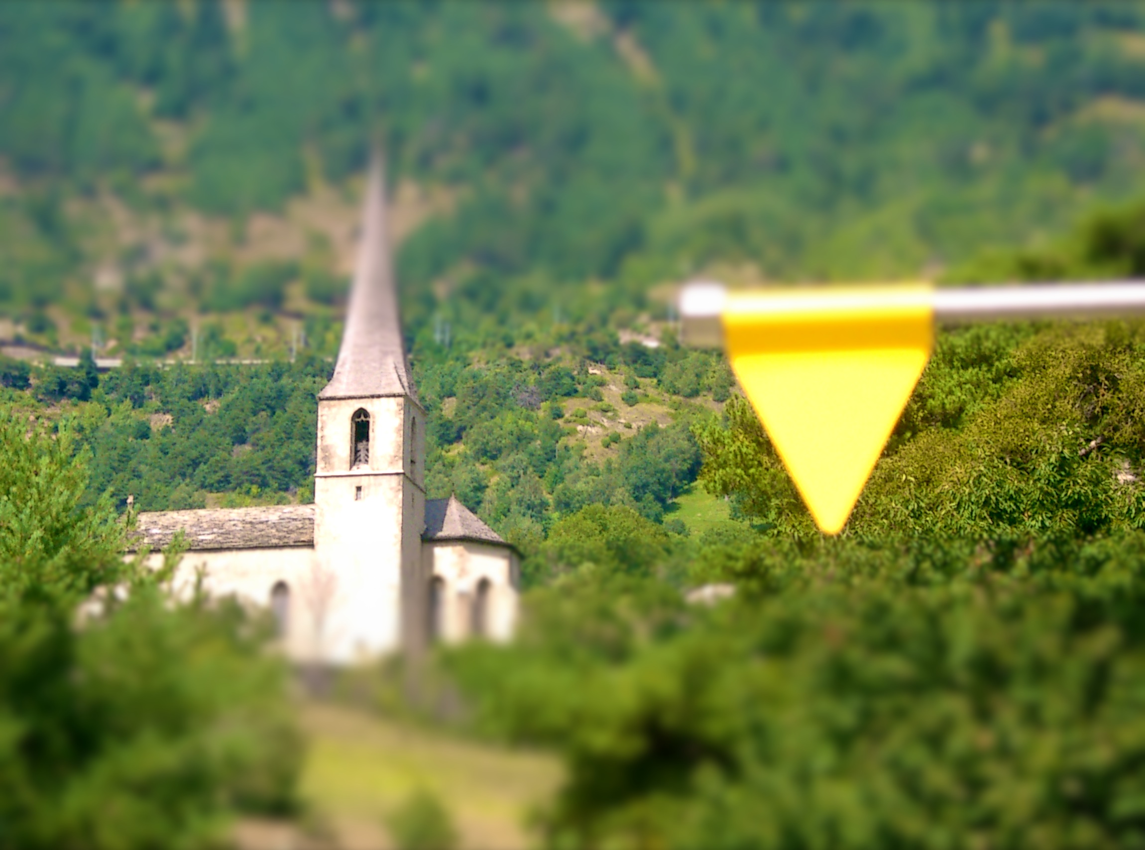 Kirche mit Zähler.jpeg
