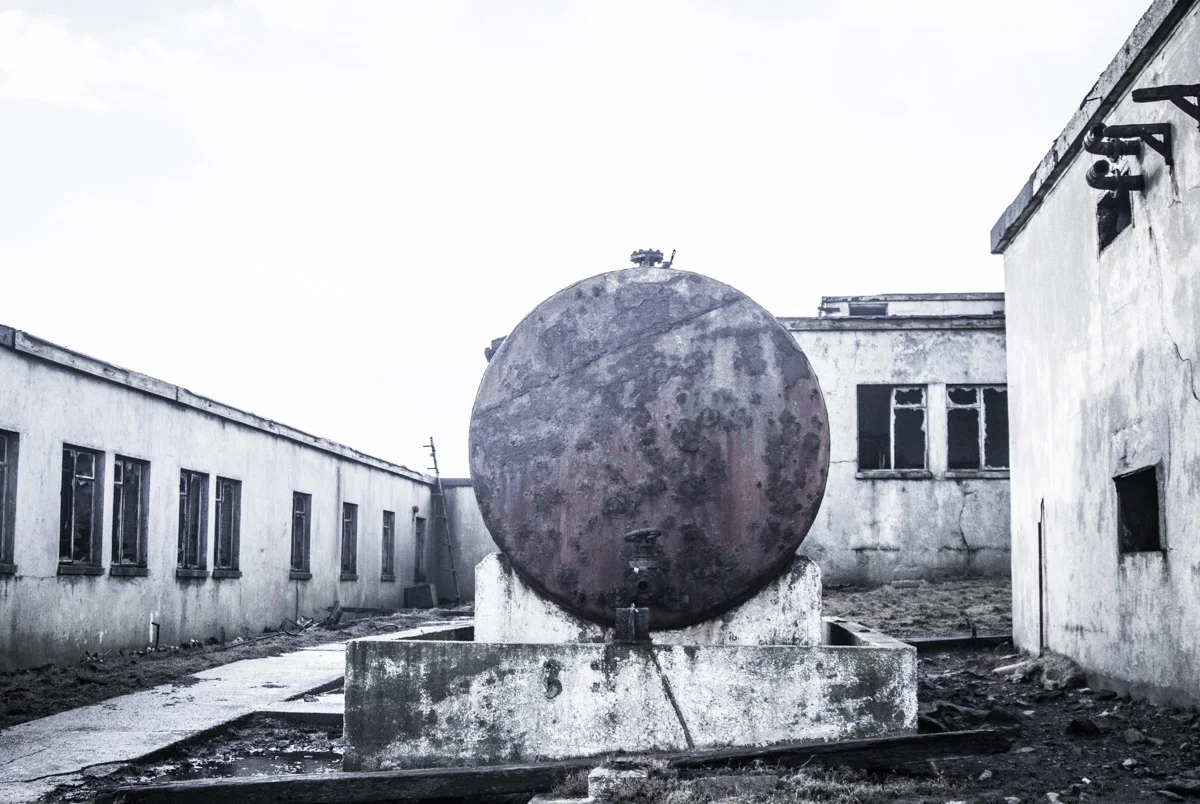 We came across this abandoned WWII listening post in Sumburgh, Shetland. Here are a few of the details that caught my eye.