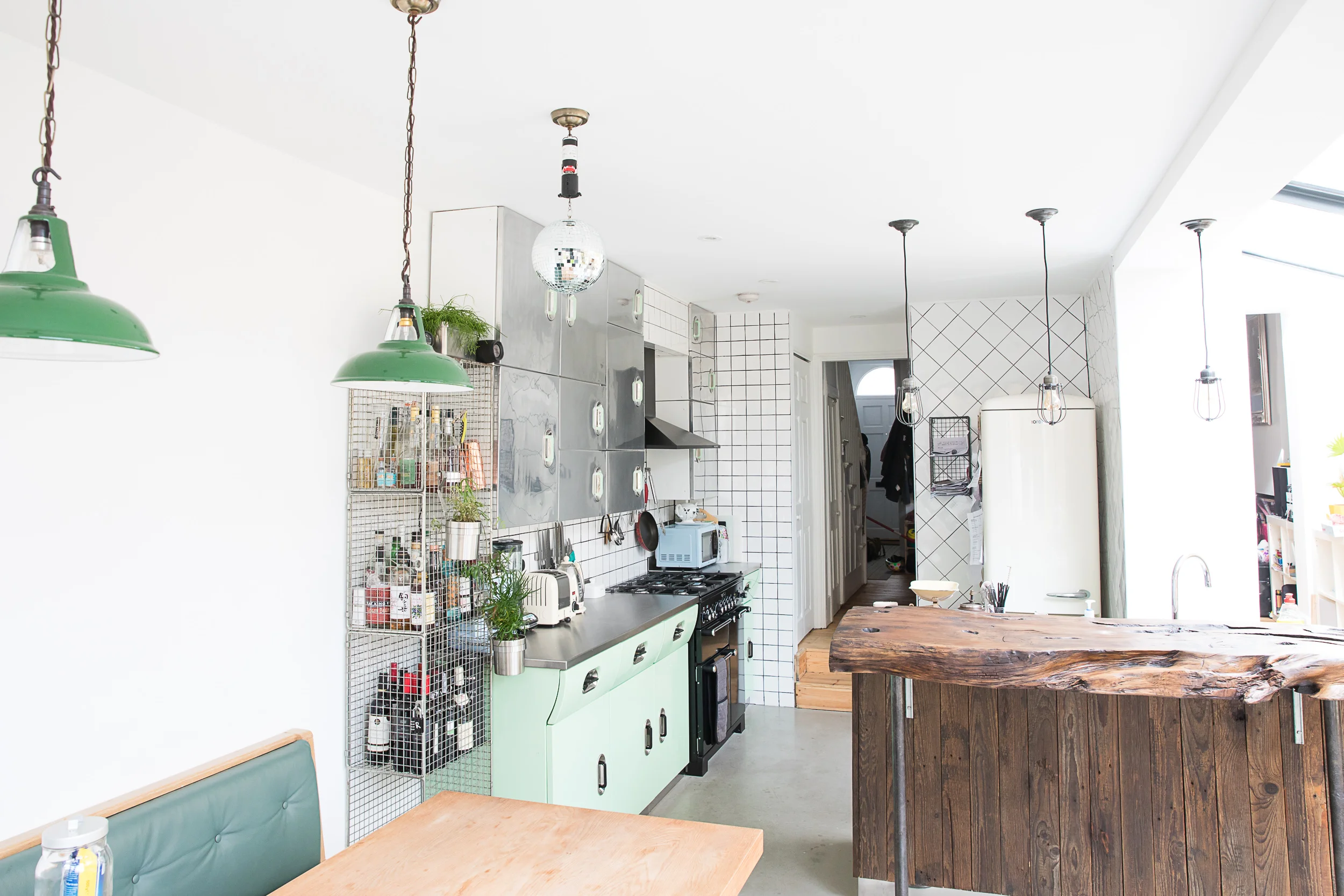 Source re edited kitchens- Shoreditch-4711.jpg