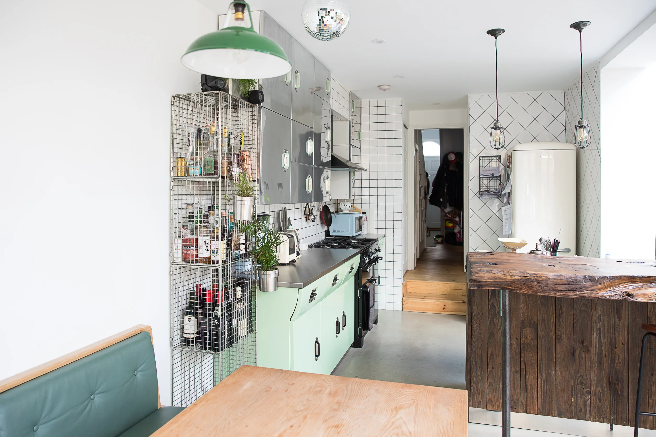 Source re edited kitchens- Shoreditch-4690.jpg
