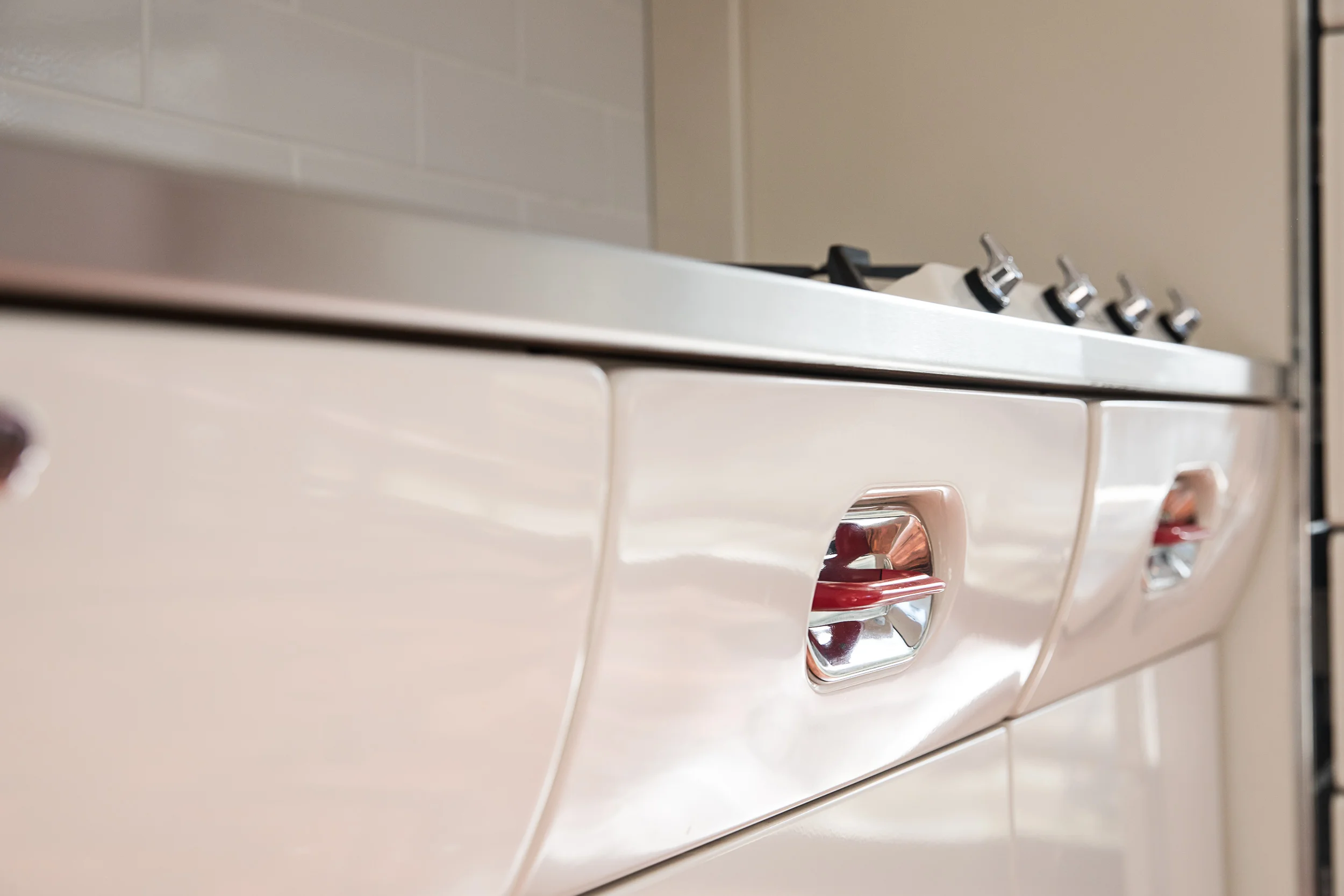 Source re edited kitchens- Bromley-5032.jpg