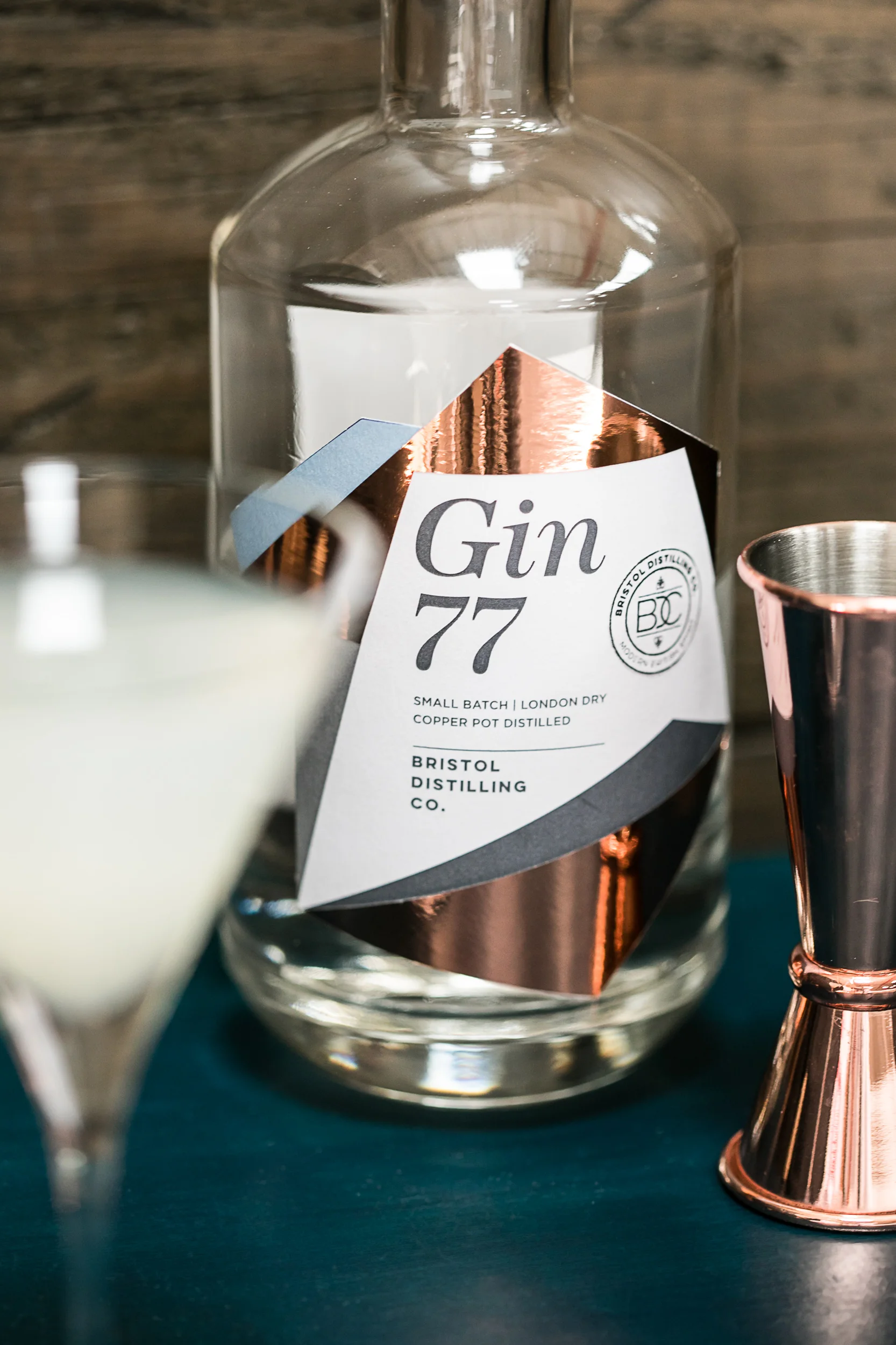 BRISTOL DISTILLING CO