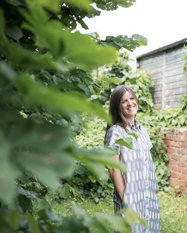 I photograph makers- whether you fashion beautiful clothes, make awesome Gin or cook fantastic food, I love creating documentaries that capture you and what you do best. 
I recently worked with the brilliant Rebecca of @shaktimaryshop to capture her 