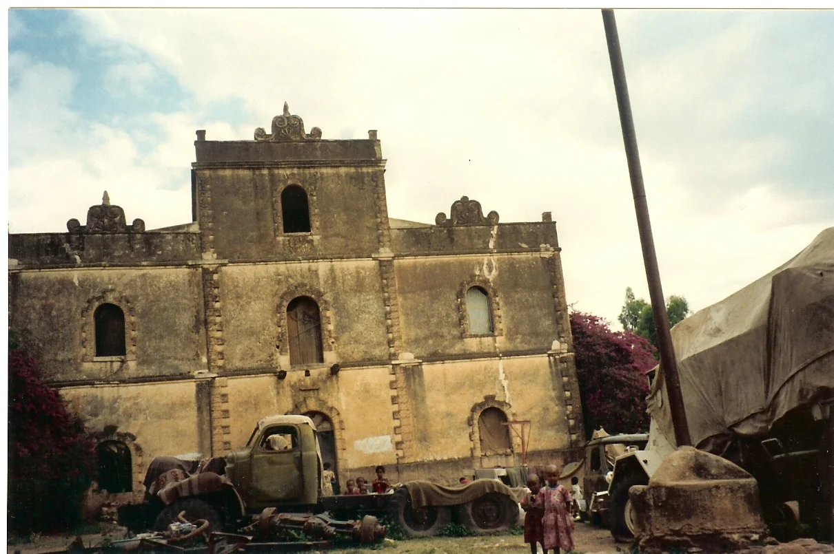 When ECDC's president Dr. Tsehaye Teferra visited the ' Inda Nebri'id in 1992, the former home of the governor of Axum was in ruins.