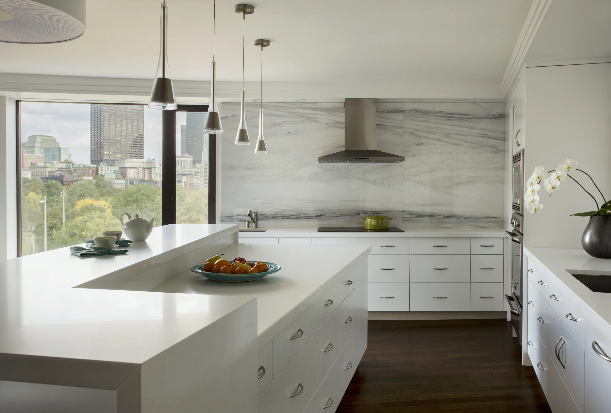 Angus Beasley 10 14 kitchen 1.jpg