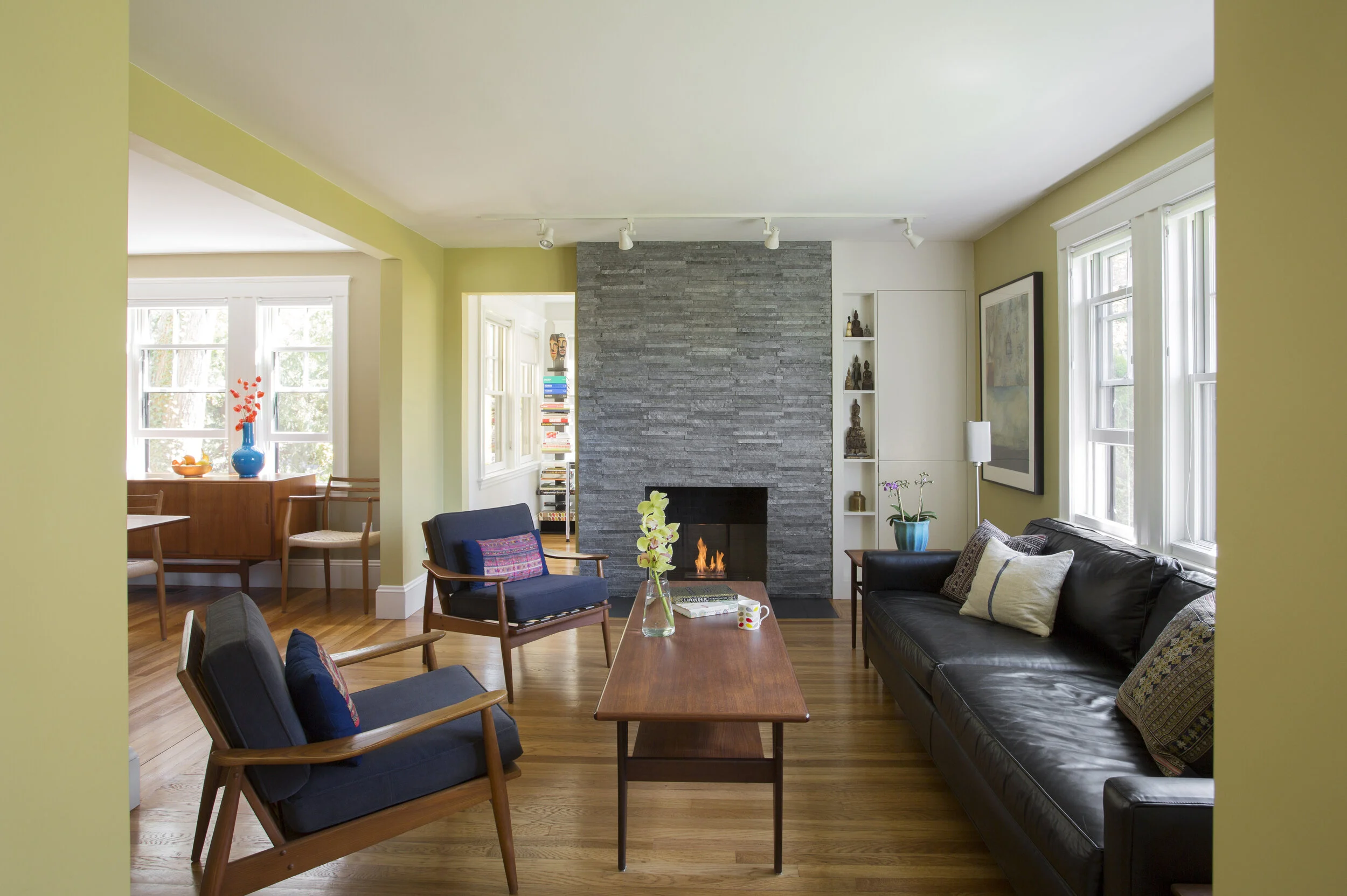 Moscowitz 4 13 livingrm 2.jpg