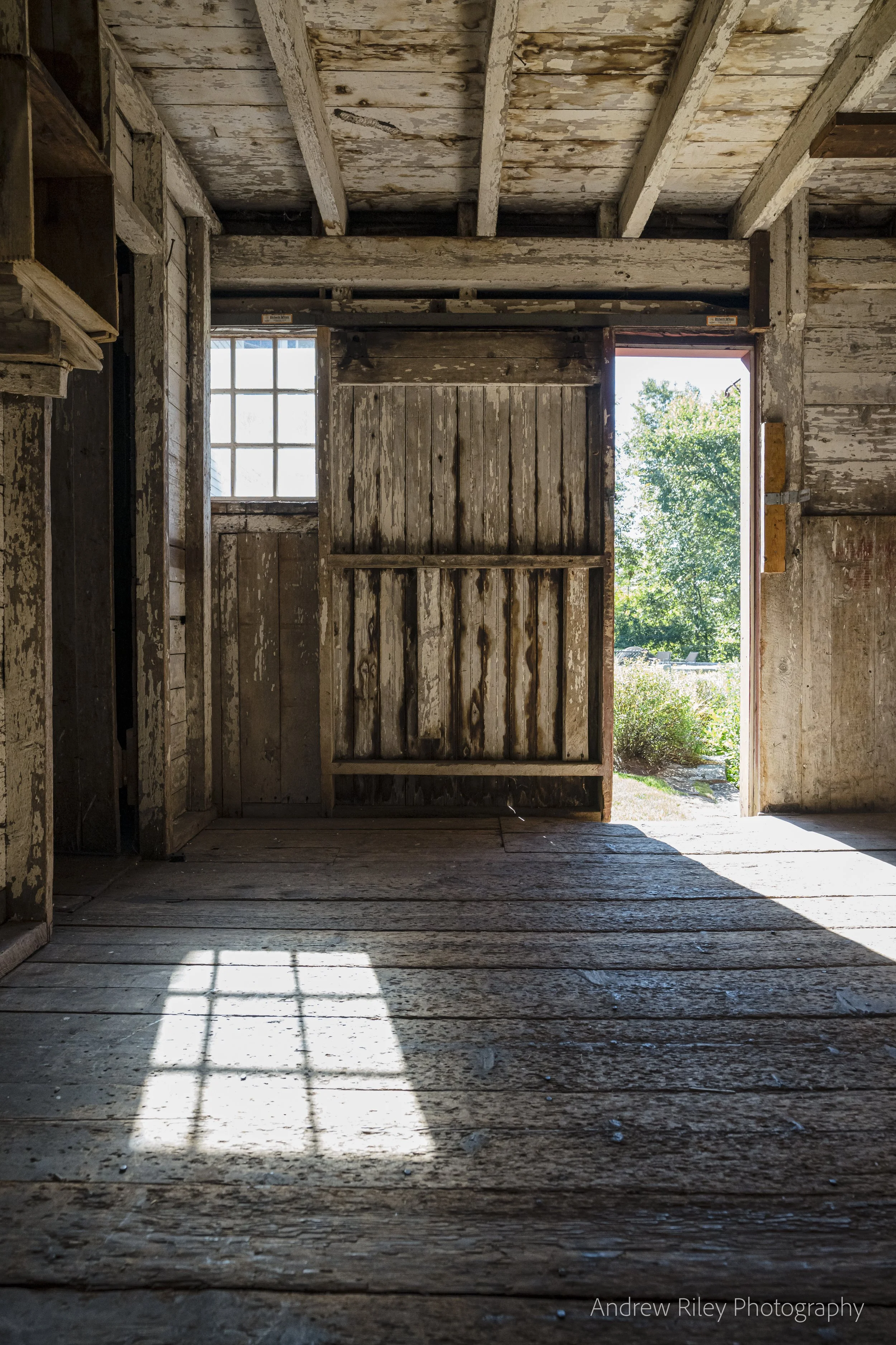 Patrick_Photo_Wall_Instal_A743535.jpg