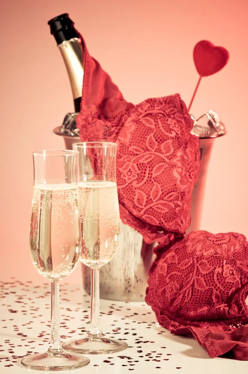 14/2 kl 17 Alla hjärtans dag – vin & chokladprovning ❤❤❤