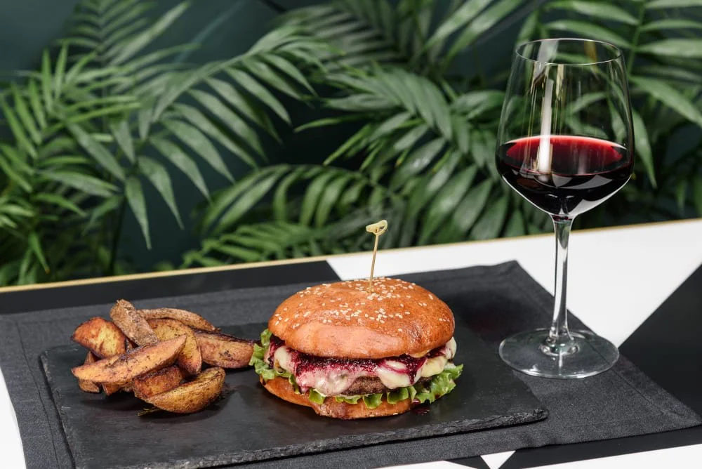 bbq burger-wine.jpeg