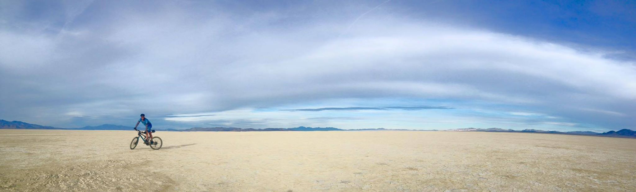 Rich, making the playa panoramic with a track stand.