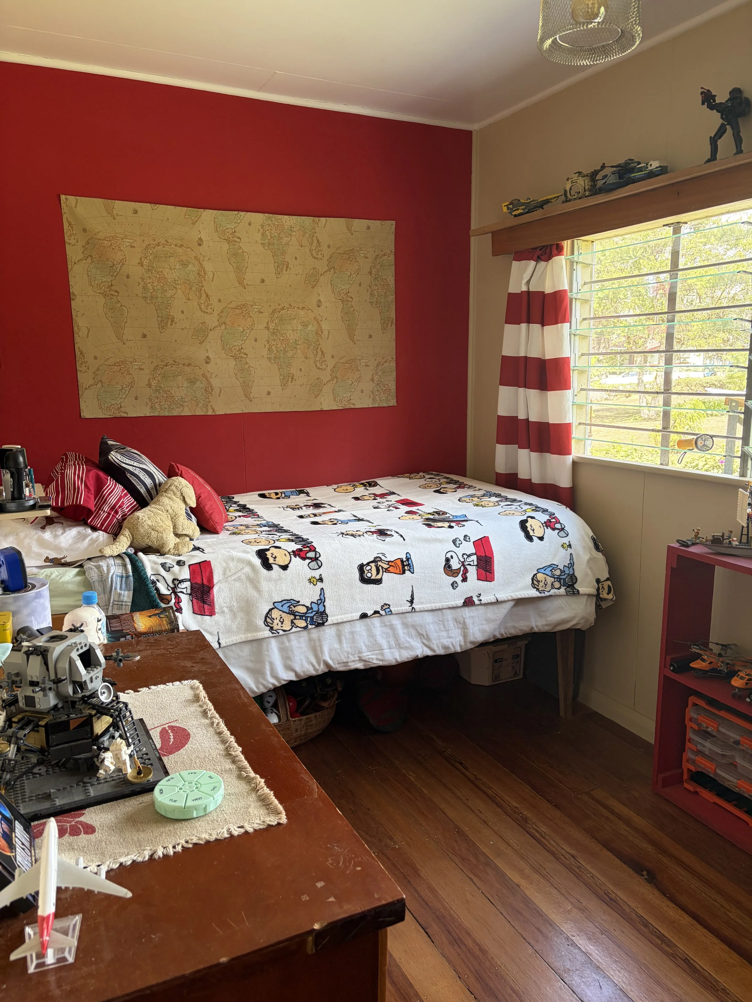 Elijah’s clean room 