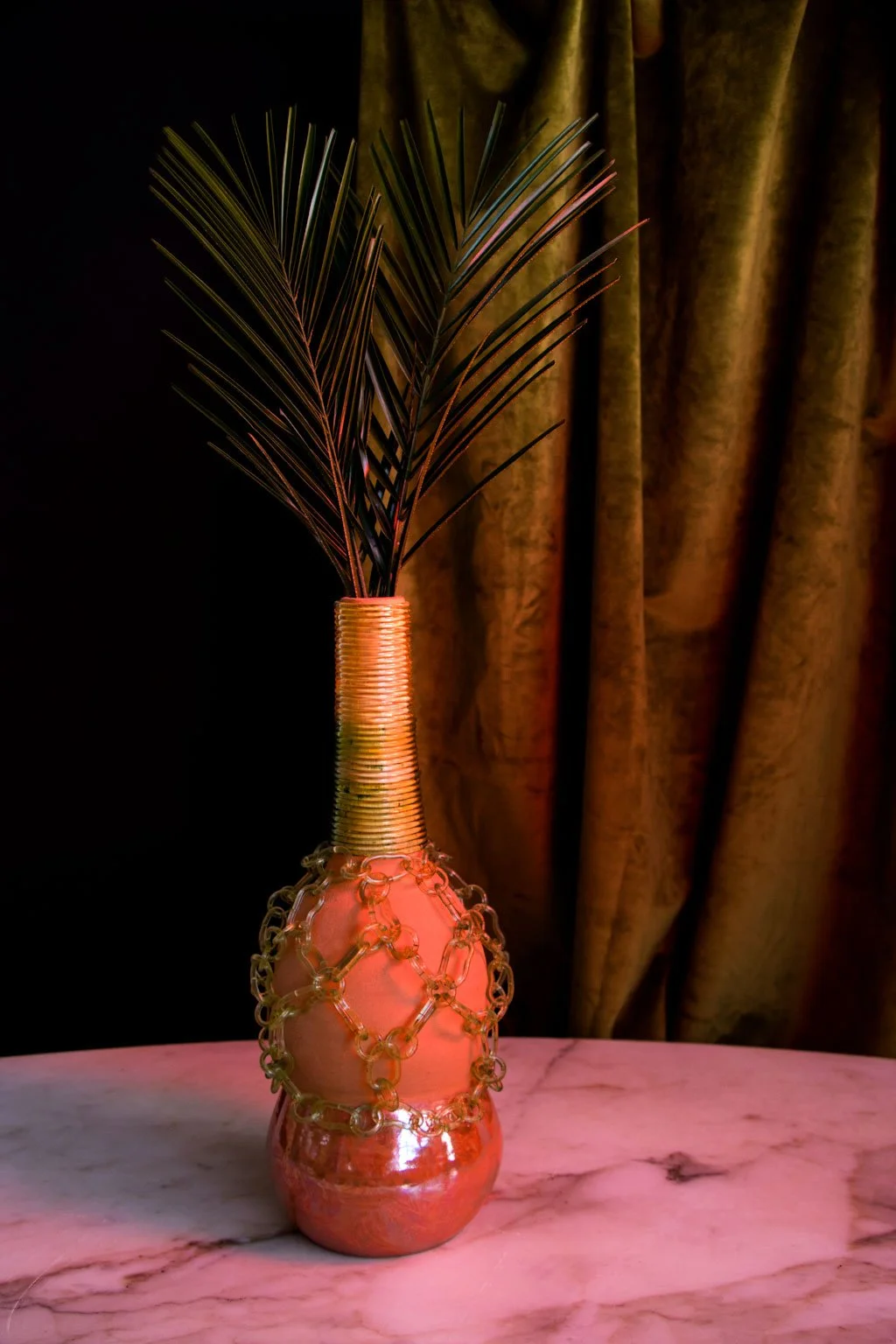 chain-vase-1-web.jpg