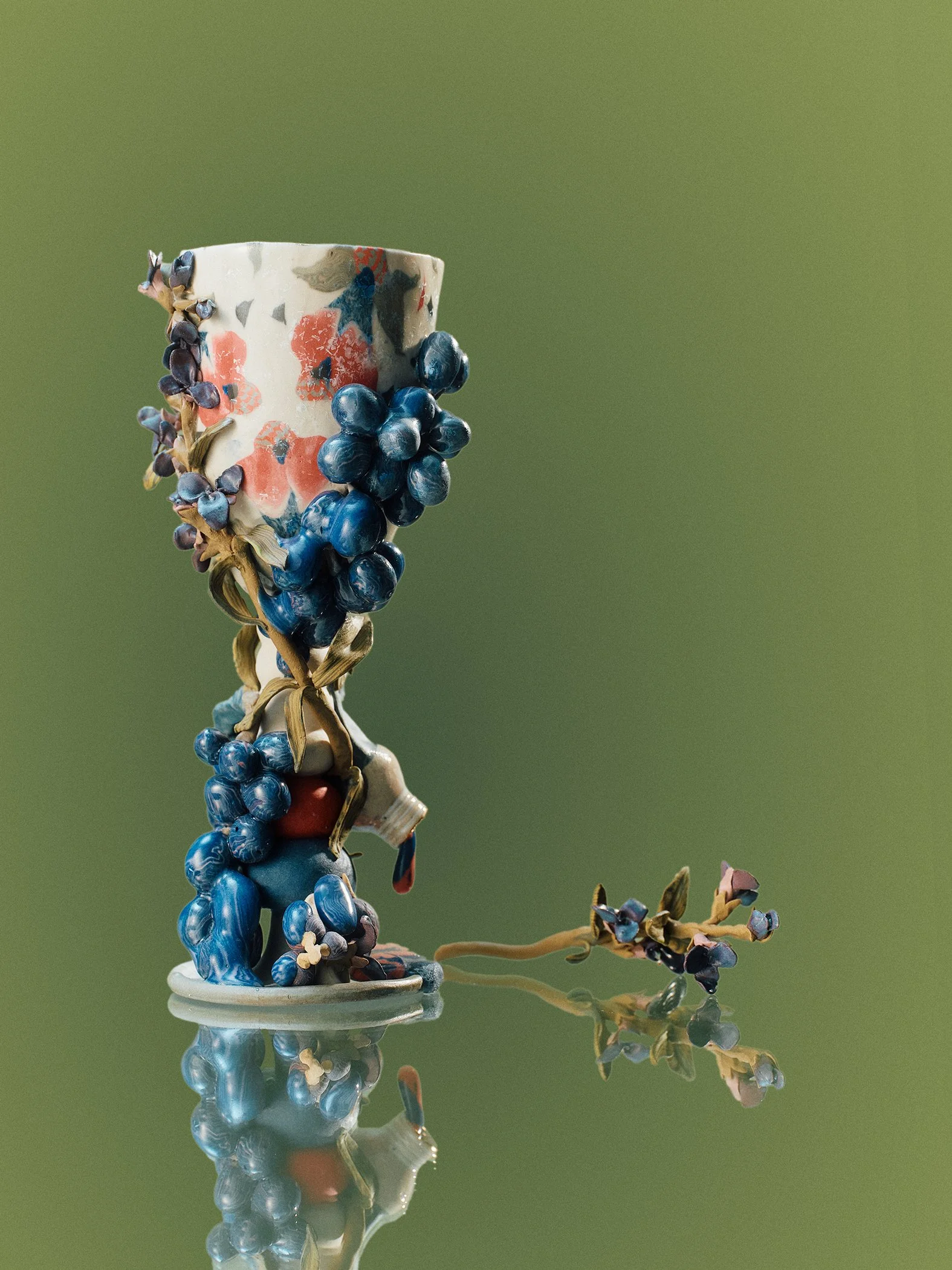 goblet-grapes-webs.jpg