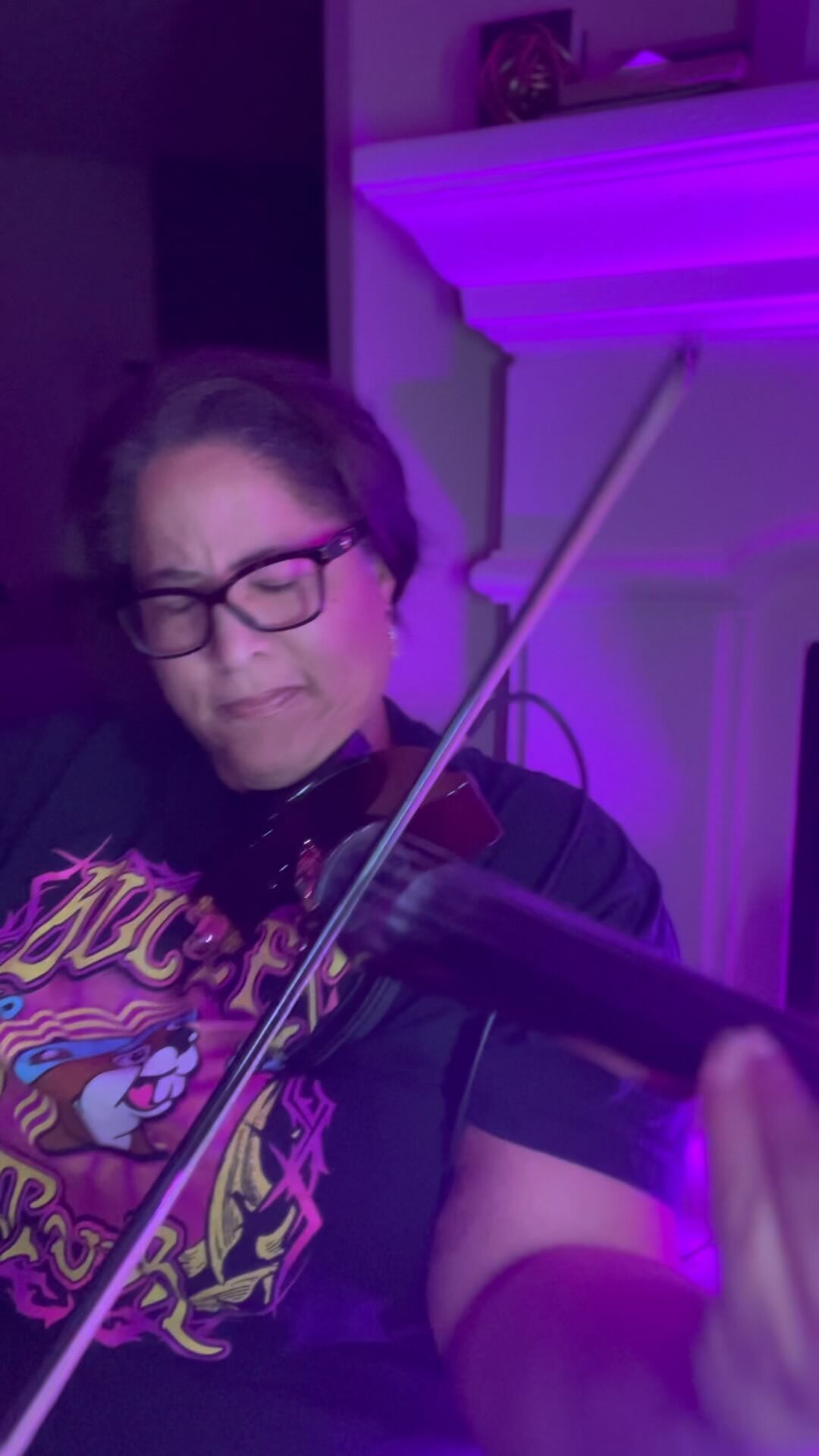 Questionnaire THE ELECTRIC VIOLIN LADY questionnaire-the-electric-violin-lady