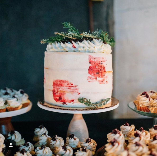 light iced cake