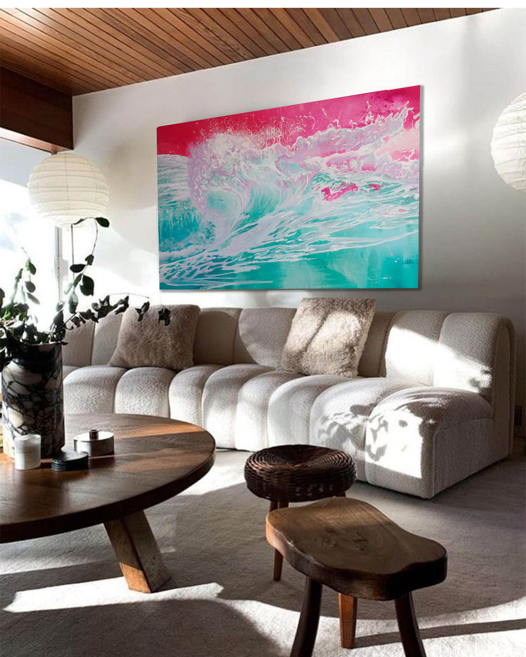 QUEEN.staged.livingroom.2.png
